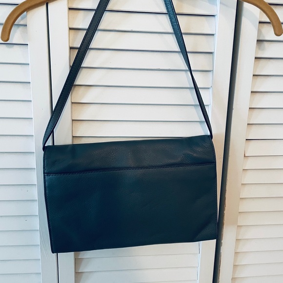 NWT Michael Kors Leather Envelope Handbag - Picture 7 of 8